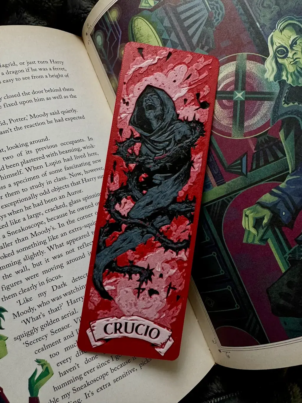 Magická záložka – Kouzlo Utrpení