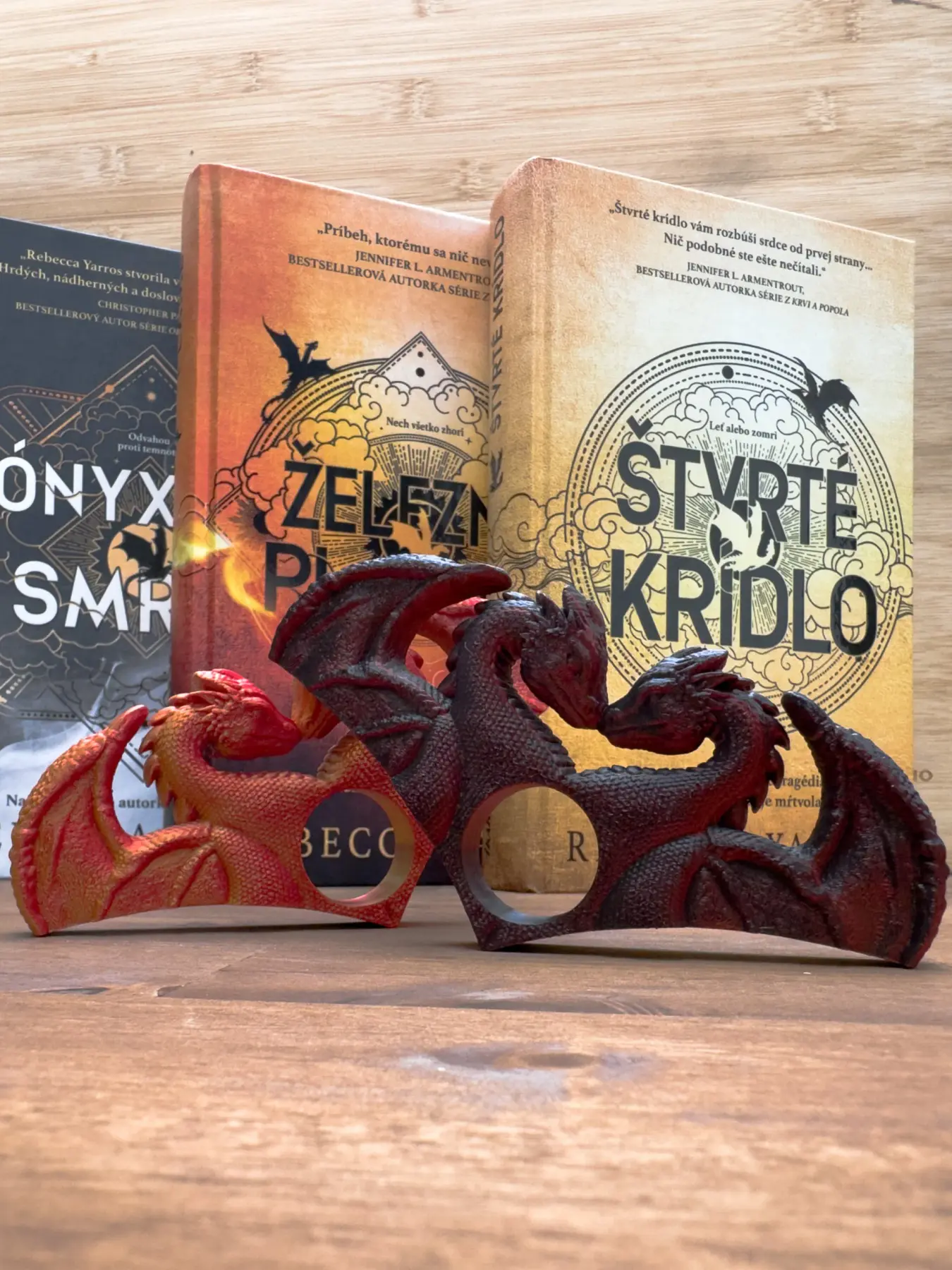 Dračí pouto - 3D tištěný page holder